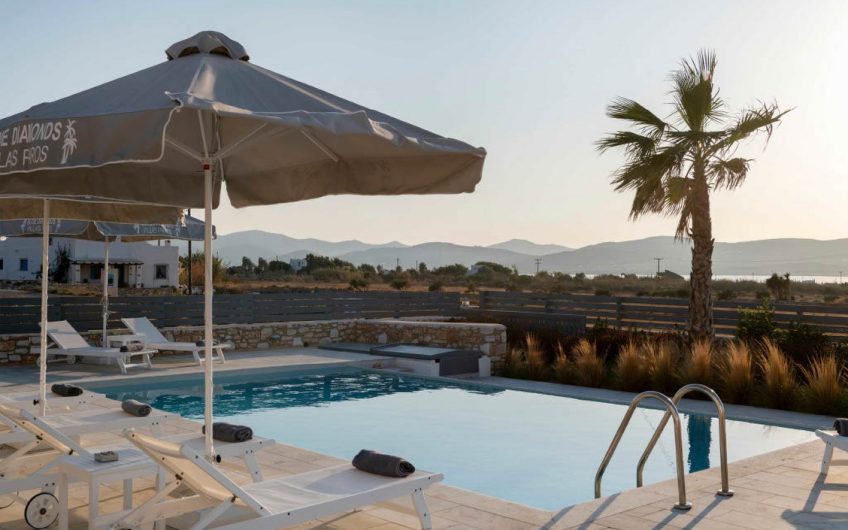 Blue diamonds villas in Paros