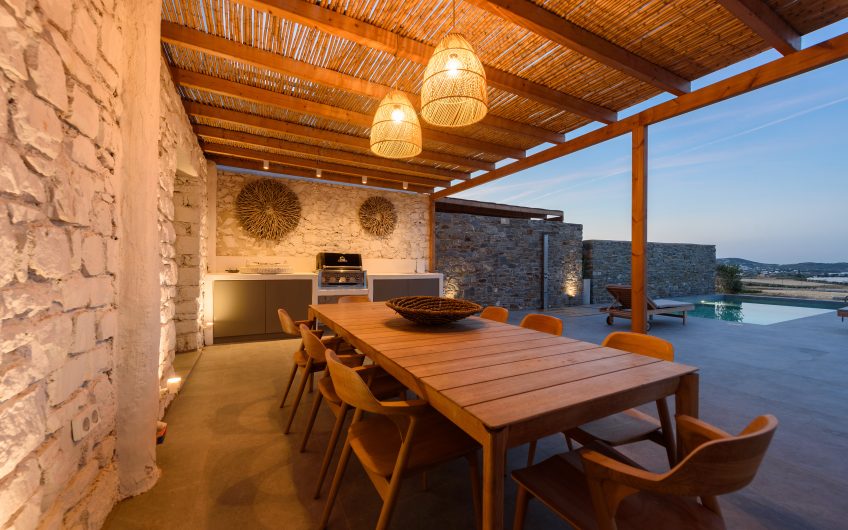 Elevated Villa with Panoramic Sea View