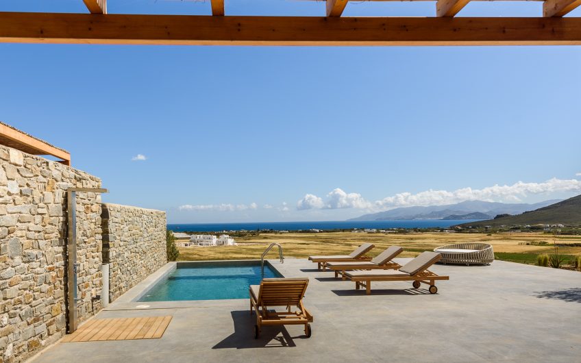 Elevated Villa with Panoramic Sea View