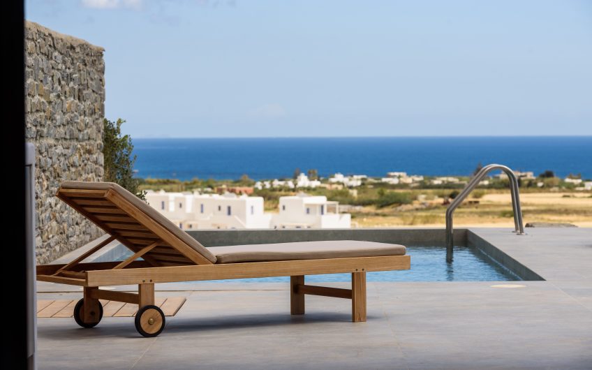 Elevated Villa with Panoramic Sea View
